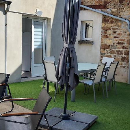 Gite Comme Chez Soi Ducey Les Cheris Εξωτερικό φωτογραφία