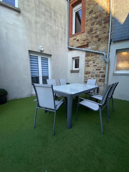 Gite Comme Chez Soi Ducey Les Cheris Εξωτερικό φωτογραφία
